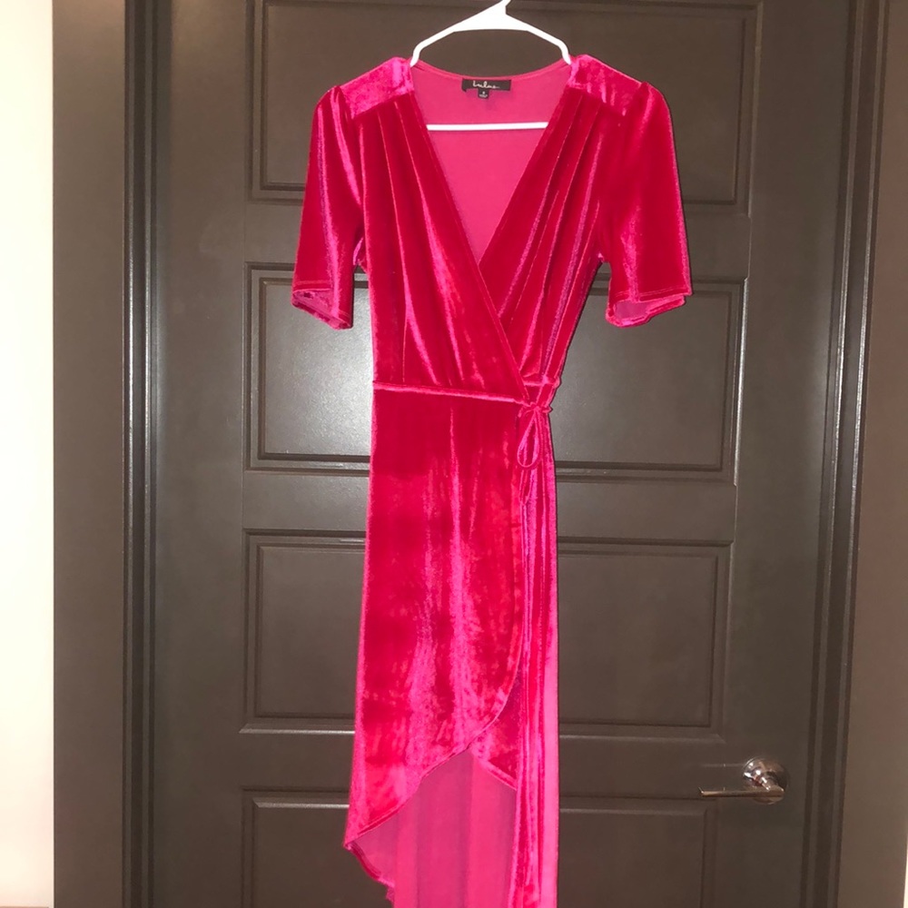 Like New Lulus’s Pink Wrap Dress